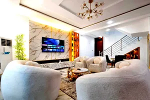 4 Bedroom Apartment With Pool and Cinema