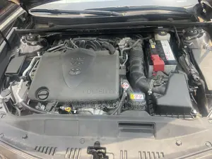 New Toyota Camry XLE V6 2023 Brown