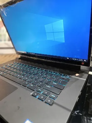 Laptop Dell Alienware M15 16GB Intel Core i7 SSD 512GB