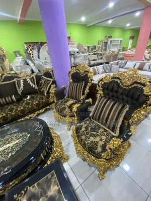 Luxury Set Is the Language