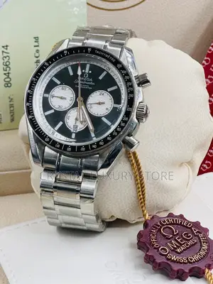 OMEGA Quality Luxury Men Chain Strap Wristwatch