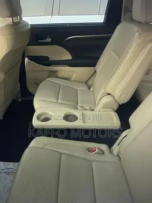 Toyota Highlander Limited 4dr SUV AWD (3.5L 6cyl 6A) 2015 White