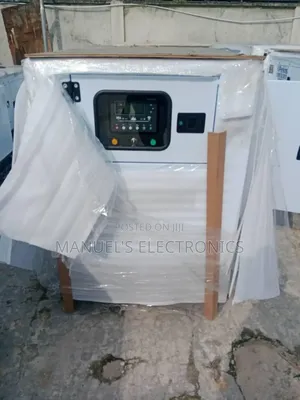 30kva Perkins Diesel Soundproof Generator 100% Copper Coil