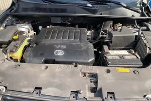 Toyota RAV4 Limited V6 4x4 2009 Silver