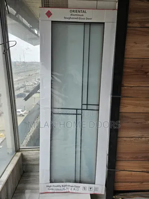 Tampered Glass Toilet Door 750m