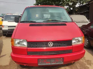 Volkswagen Transporter 2005 Red