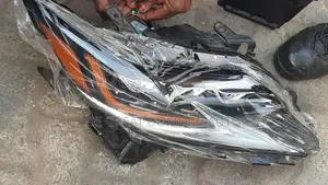 Set of Upgrade Headlamp for Es350 2018