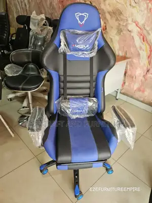 Blue and Black Game Chair