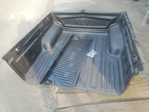 Toyota Hilux Inner Bucket Cover *%=+5
