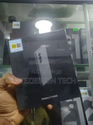 New Samsung Galaxy Z Fold6 256 GB Rose Gold