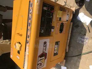 CAT 10kva Soundproof Diesel Generator.