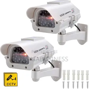 Solar Power CCTV Waterproof Realistic Camera + Flashing Led
