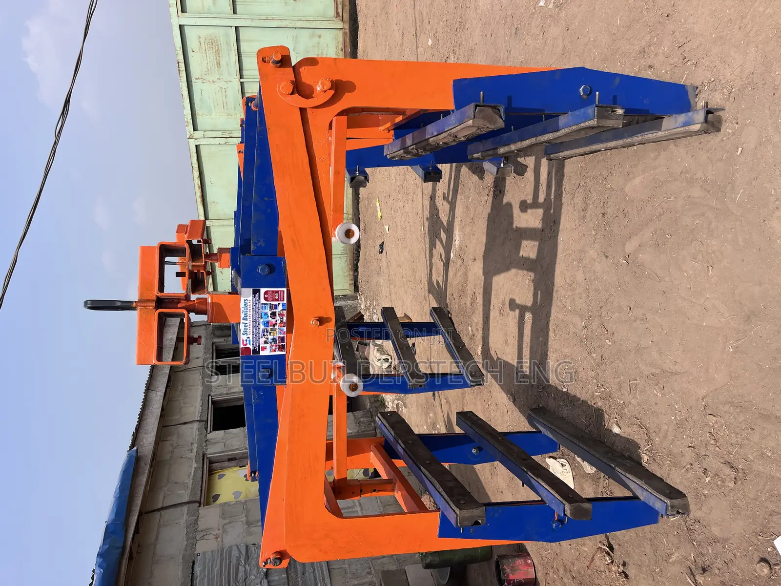 Scissors Clamp/Grab