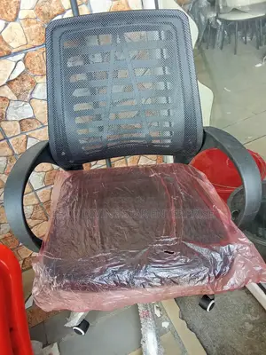 Office Chair With Swivel