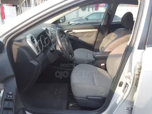 Toyota Matrix 2009 Silver