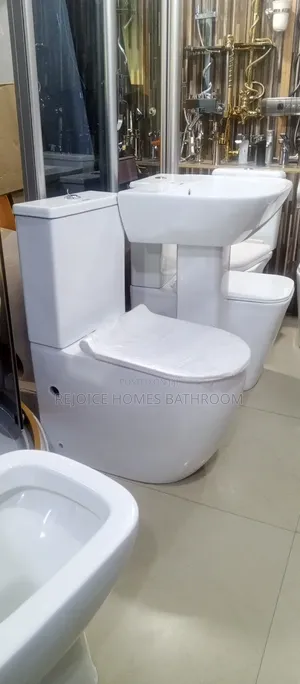 Executive Vstar Water Closet