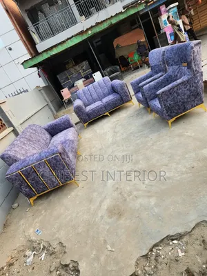 Upholstery Padded Seven Seaters Couch