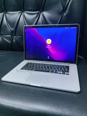 Laptop Apple MacBook Pro 2015 16GB Intel Core I7 SSD 512GB