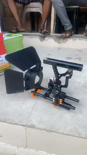 Camera Cage for Mirror Less Cameras