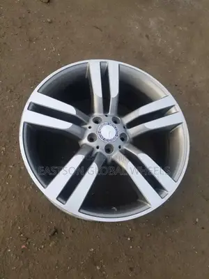 20 Inches Alloyed Wheel GLK Factory Clean Tokunbo
