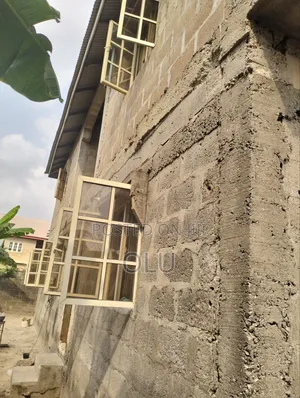 6bdrm House in Adewumi, Ijegun for sale