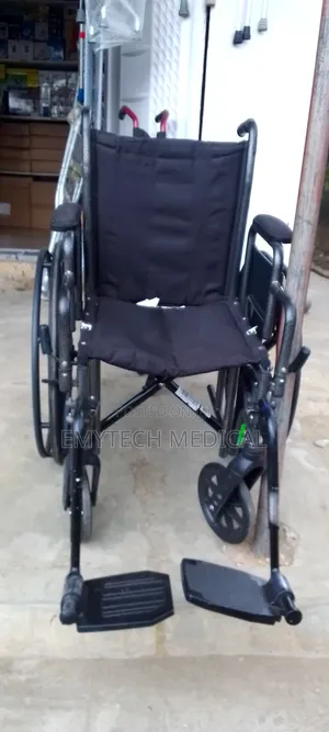 American Wheelchair With Footrest