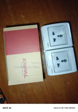 13mps Double Waterproof Socket Water Resistant Socket