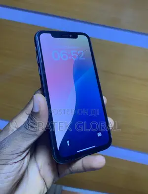 Apple iPhone 11 64 GB Black