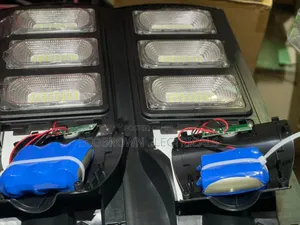 Street Light 2 Battery,3 Batteries Available Very Quality
