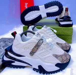 Gucci Sneakers