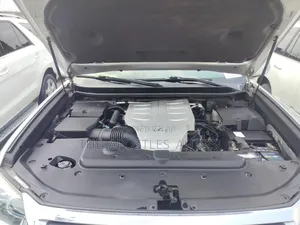 Lexus GX 460 Luxury 2016 Silver