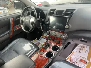 Toyota Highlander Limited 3.5l 4WD 2013 Black