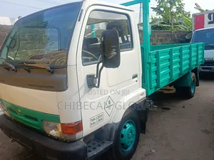 Nissan Cabstar Pickup Truck 6 Tyres Petrol (Foreign Used)