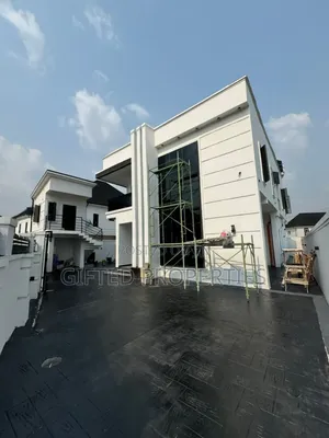 4bdrm Duplex in Peter Odili, Port-Harcourt for sale
