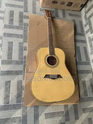 Dame Used Acoustic Guitar,6 Strings