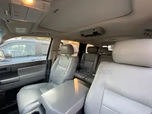 Toyota Sequoia 2016 Gray