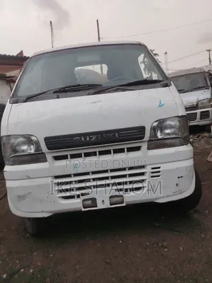 Suzuki Every 2010 White