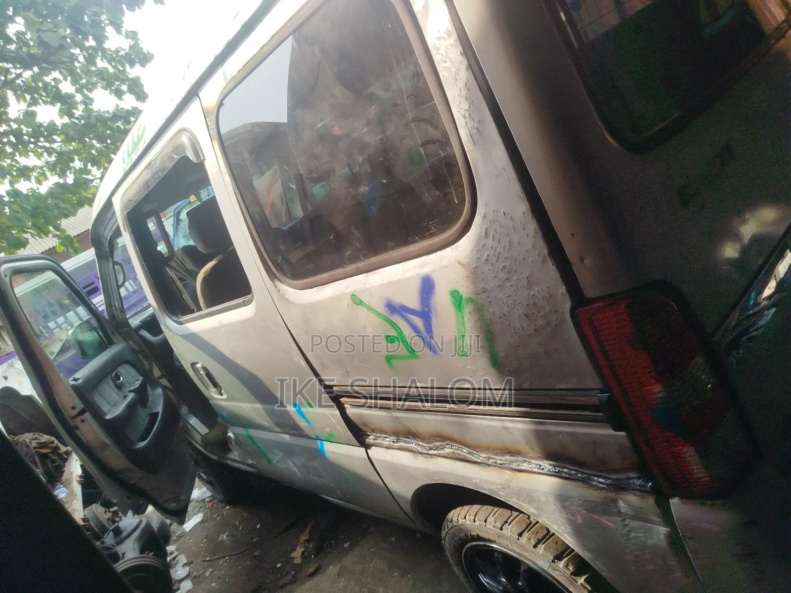 Suzuki Every 2010