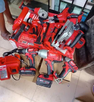 Milwaukee 10 Set of Cordless Machines (2695CX)