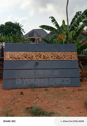 Foreign Latest Rolling Gate