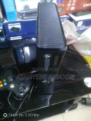 Xbox 360 Slim