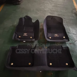 Toyota Camry Spider Footmats