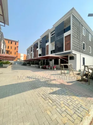 4bdrm Townhouse/Terrace in Ikate for sale