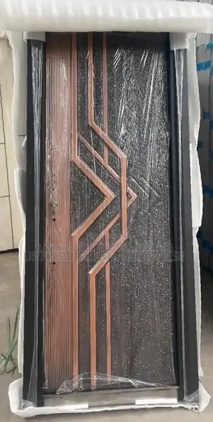 Copa Cast Door