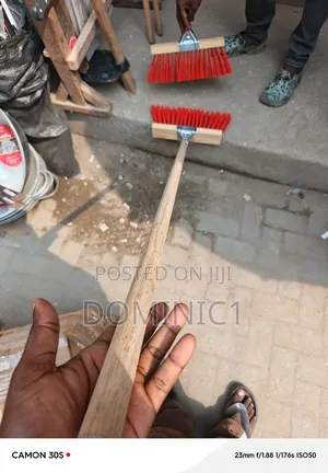 Hand Brush Original