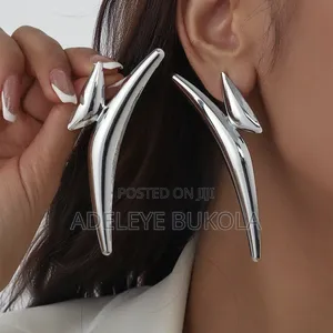 Unique Ear Ring