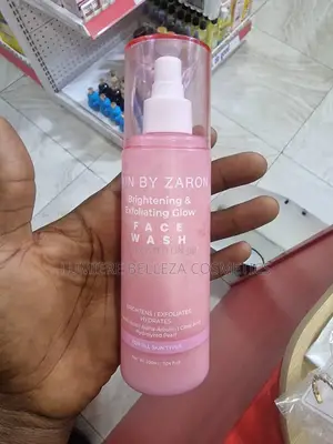 Skin by Zaron Acne Control Glow Face Wash