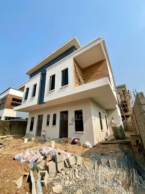 4bdrm Duplex in Ogudu for sale