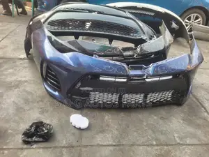 Complete Front Bumper Corrola 2018 SE