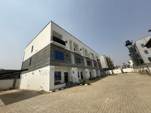 4bdrm Townhouse/Terrace in Jahi for sale